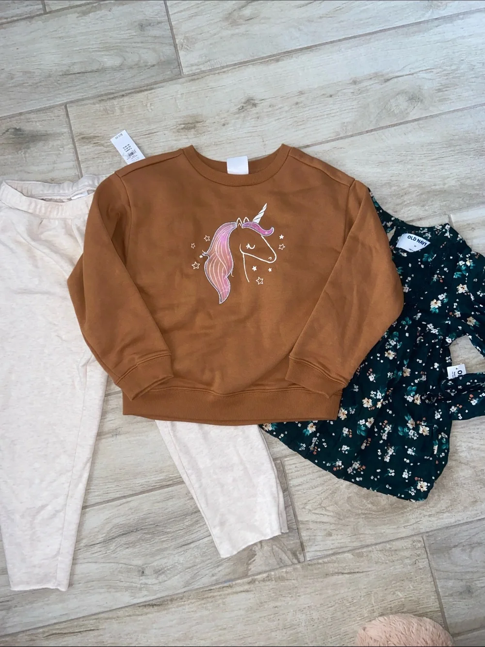 GAP 5T Sweatshirt Unicorn Green Flower Top Terry Cloth Sweatpants Fall Winter